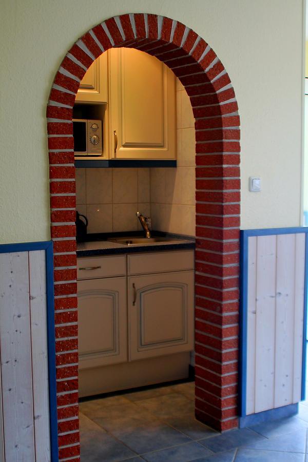 Karstens Gasthof Nordhastedt エクステリア 写真